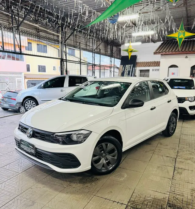 Carro Volkswagen Polo 2024 Track 1.0 Flex 12V 5p