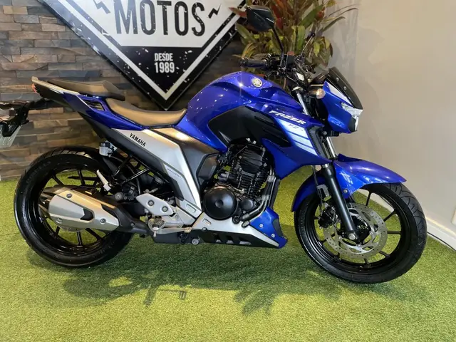 Moto Yamaha Fazer FZ25 2023 Flex