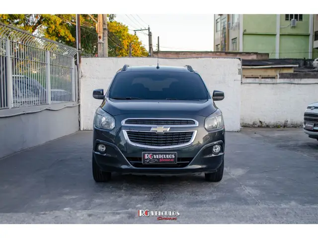 Carro Chevrolet Spin 2016 LTZ 7S 1.8 (Flex) (Aut)