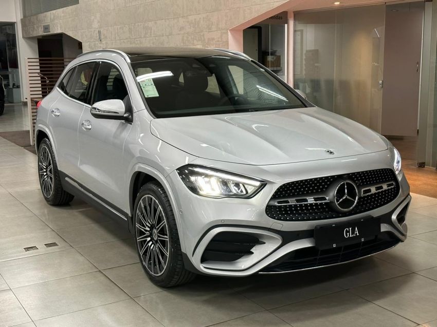 GLA 200 AMG Line 1.3 Turbo (Aut)