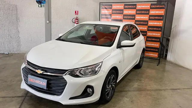 Carro Chevrolet Onix 2024 LT 1.0 Turbo