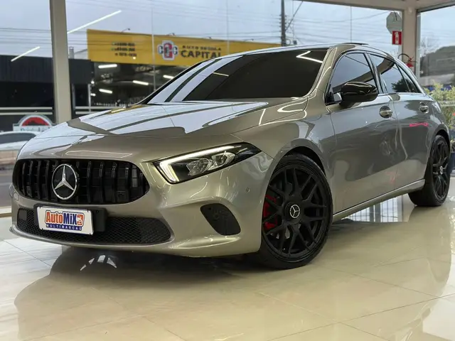 Carro Mercedes-Benz A 250 2020 Vision 2.0 Turbo (Aut)