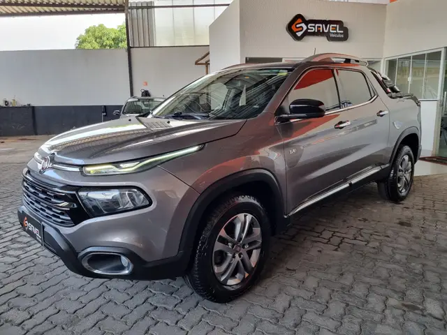 Carro Fiat Toro 2020 Volcano 2.4 AT9 4x2 (Flex)