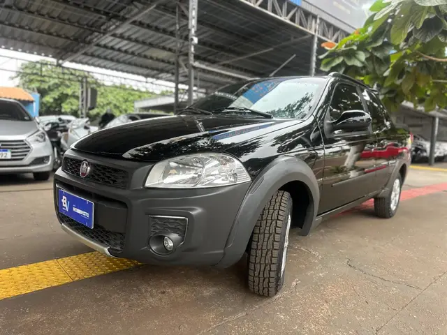 Carro Fiat Strada 2018 Hard Working 1.4 (Flex) (Cabine Dupla)