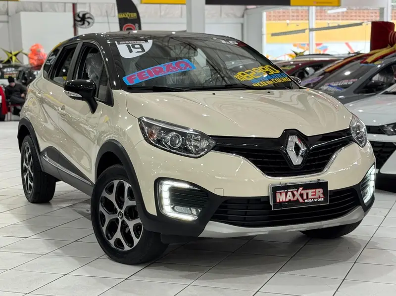 Renault Captur Intense 1.6 16v SCe CVT (Flex)
