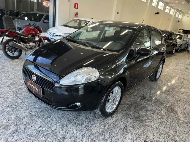 Carro Fiat Punto 2012 Attractive 1.4 (Flex)