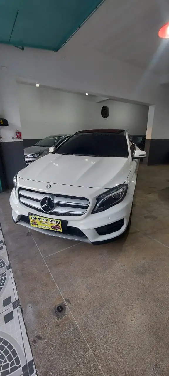 Carro Mercedes-Benz GLA 250  2015 GLA 250 Vision