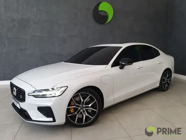 Carro Volvo S60 2021 Polestar 2.0 T8 Hybrid (Aut)