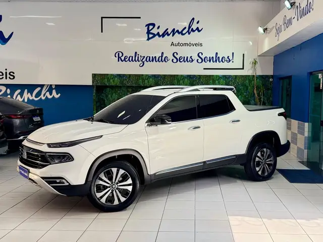 Carro Fiat Toro 2022 Volcano 1.3