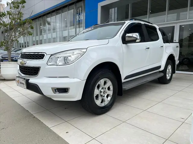 Carro Chevrolet S10 Cabine Dupla 2014 S10 2.8 CTDI LTZ 4WD (Cabine Dupla) (Aut)