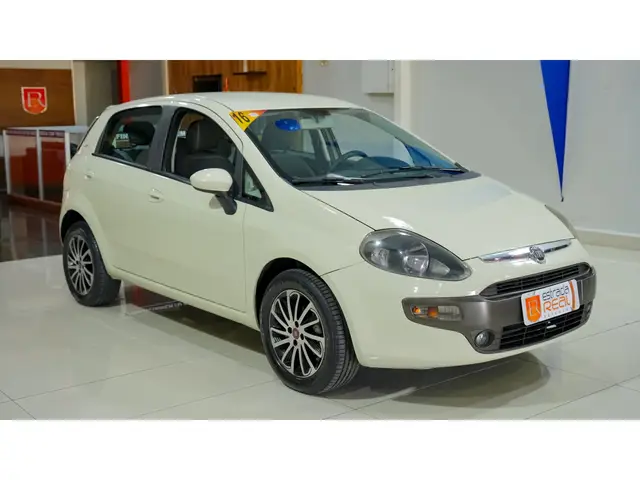 Carro Fiat Punto 2016 Essence 1.6 16V (Flex)