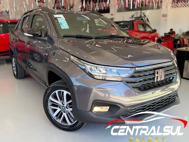 Carro Fiat Strada 2025 Volcano 1.3
