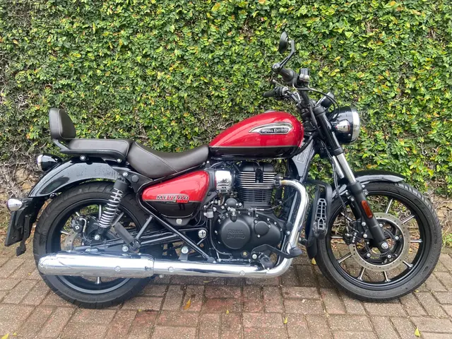 Moto Royal Enfield Meteor 350 2024 Stellar