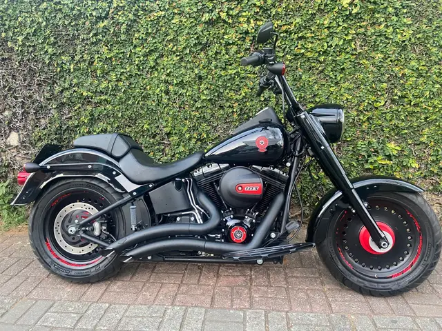 Moto Harley-Davidson Softail 2017 Fat Boy Special