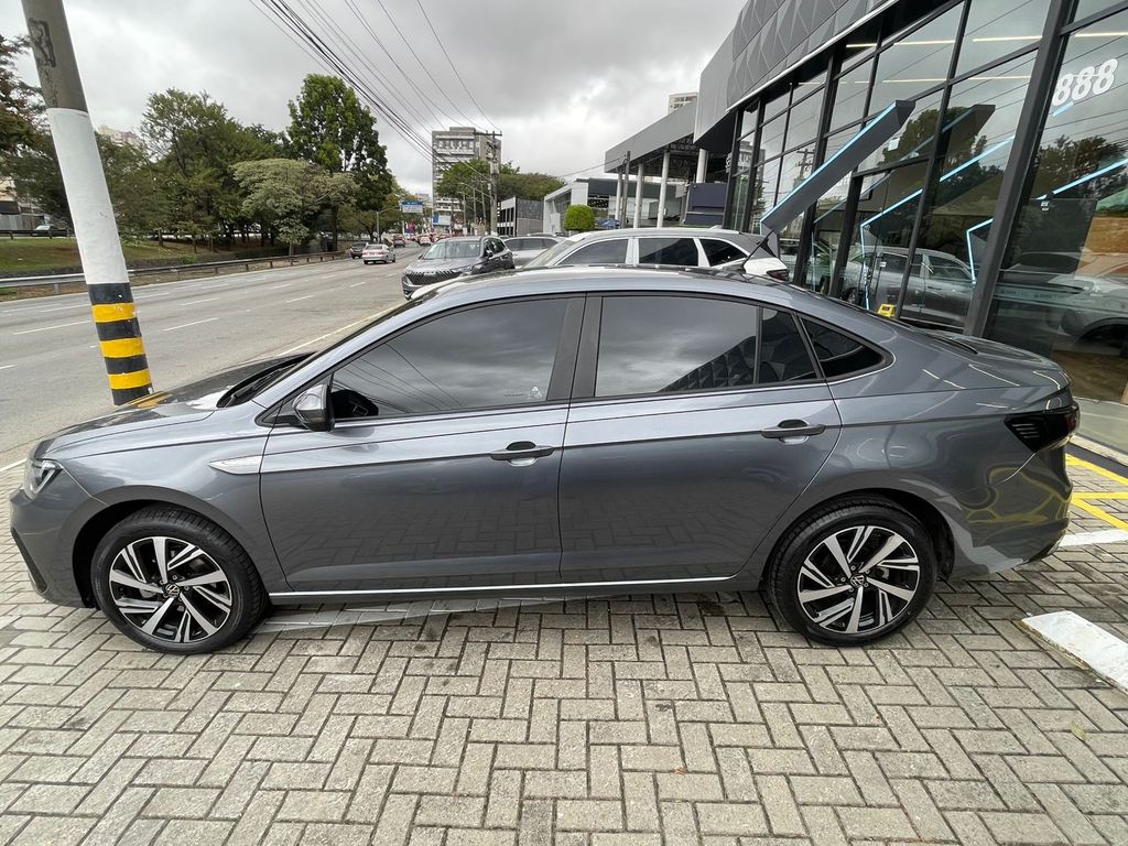 Virtus Highline 1.0 200 TSI