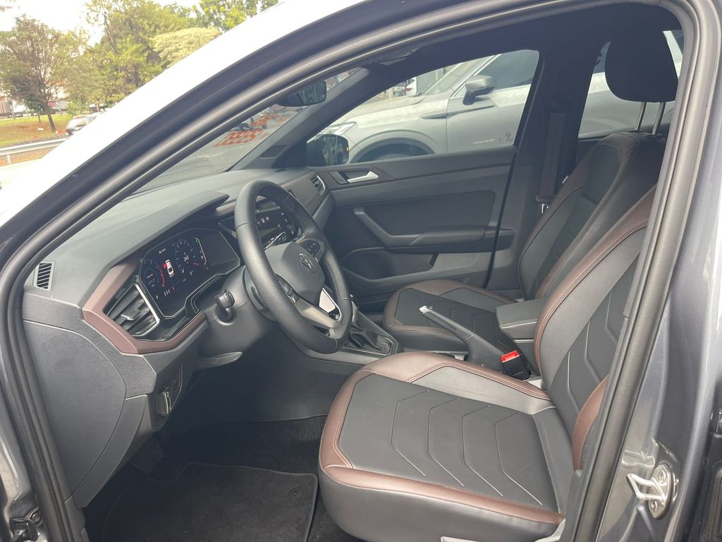 Virtus Highline 1.0 200 TSI