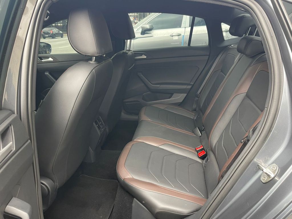 Virtus Highline 1.0 200 TSI