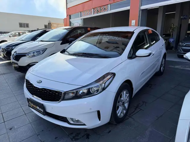 Carro Kia Cerato 2019 SX 1.6 (Aut) (Flex)
