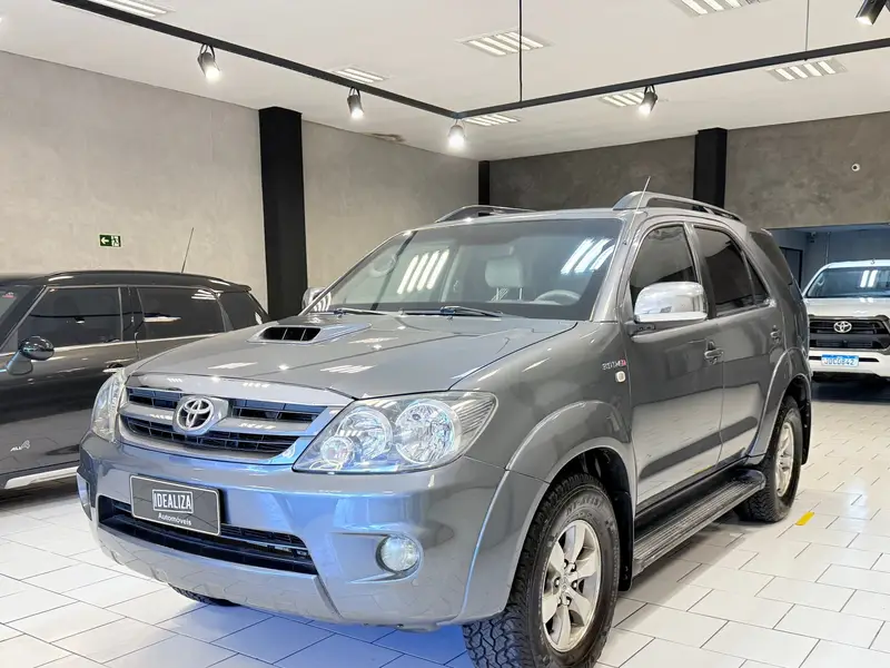 Toyota Hilux SW4 SRV 4x4 3.0 Turbo  (aut)