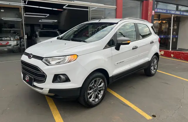 Carro Ford EcoSport 2014 Ecosport Freestyle 1.6 16V (Flex)