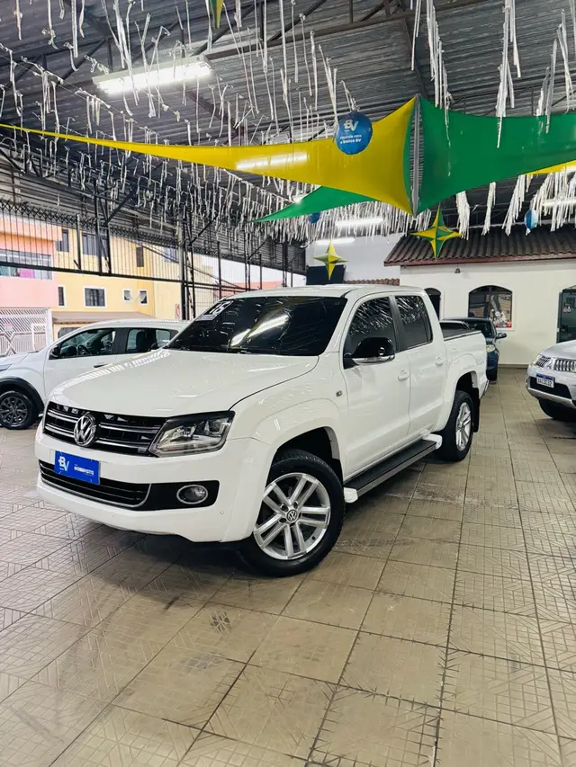 Carro Volkswagen Amarok 2016 2.0 CD 4x4 TDi Highline (Aut)