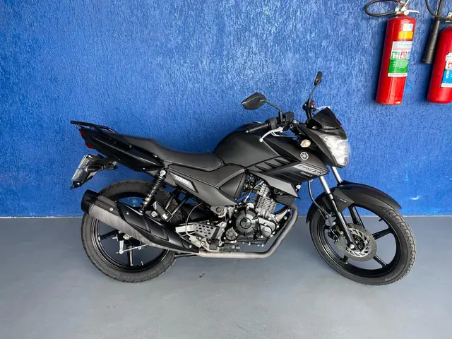 Moto Yamaha YS 150 Fazer 2025 SED