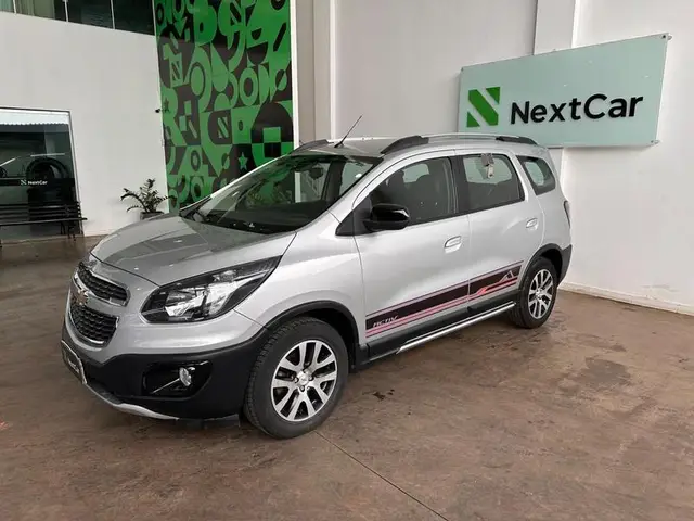 Carro Chevrolet Spin 2018 Activ 1.8 (Flex) (Aut)