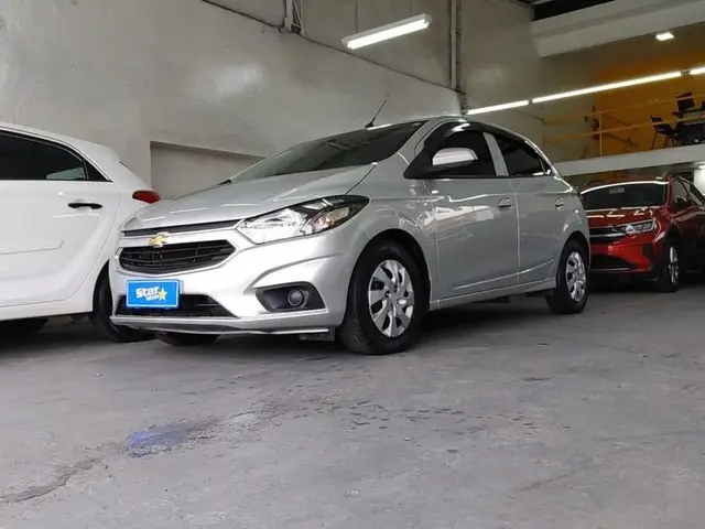 Carro Chevrolet Onix 2019 1.0 LT SPE/4