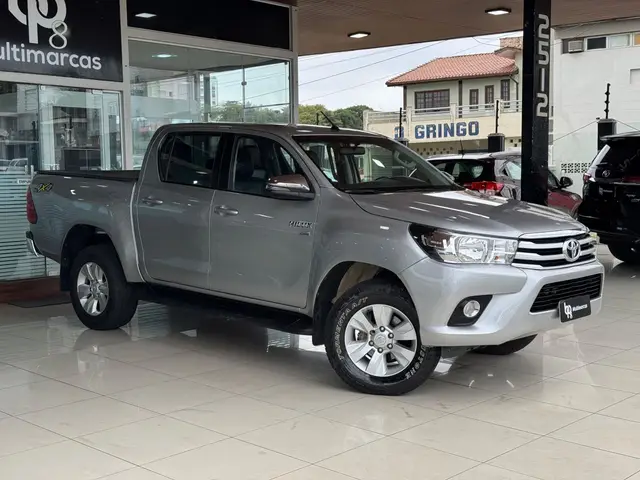 Carro Toyota Hilux Cabine Dupla 2018 Hilux 2.7 SRV CD 4x4 (Flex) (Aut)