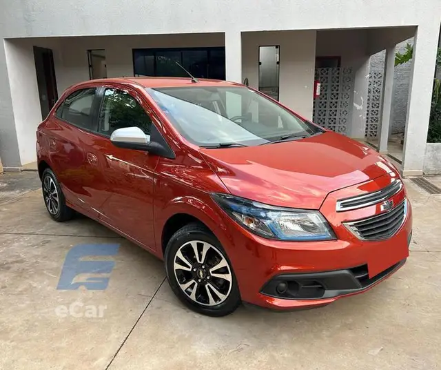 Carro Chevrolet Onix 2014 1.0 Loolapalooza SPE/4