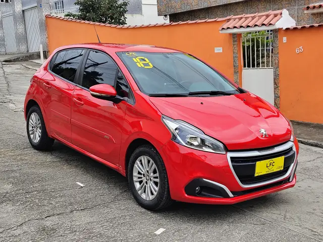 Carro Peugeot 208 2018 Active Pack 1.2 12V (Flex)