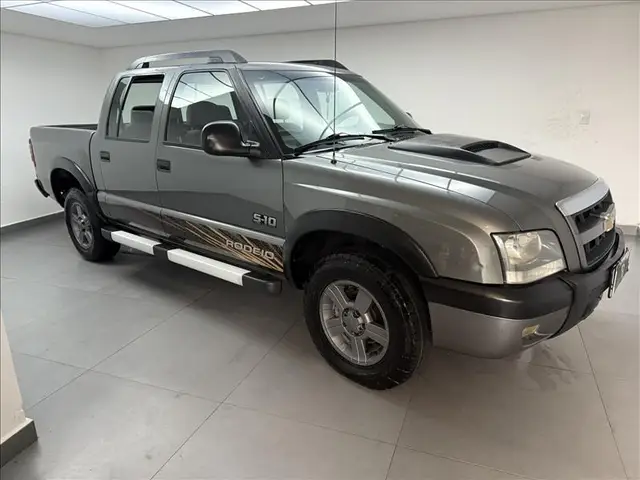 Carro Chevrolet S10 Cabine Dupla 2011 S10 Rodeio 2.8 TD 4X2  (Cab Dupla) TURBO