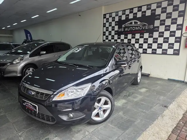 Carro Ford Focus Sedan 2013 GLX 1.6 16V (Flex)