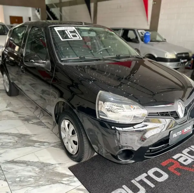 Carro Renault Clio 2016 Authentique 1.0 16V (Flex) 2p