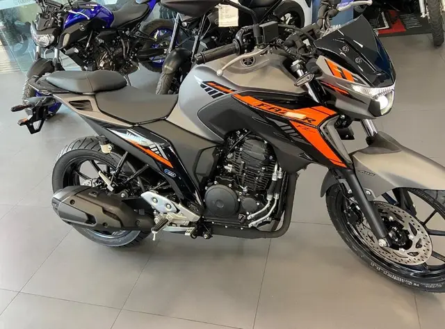 Moto Yamaha Fazer FZ25 2025 Connected