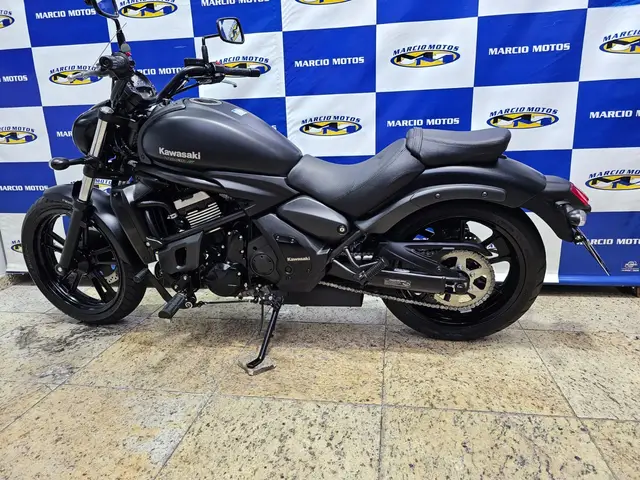 Moto Kawasaki Vulcan 2022 S 650