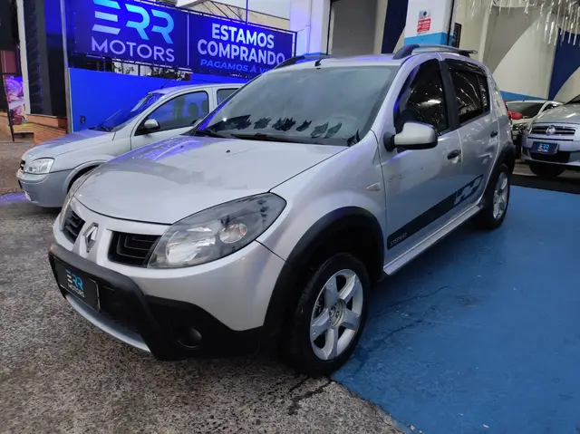 Carro Renault Sandero Stepway 2011 1.6 16V (Flex)