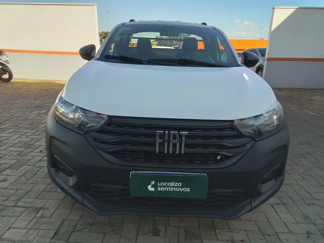 Carro Fiat Strada 2023 Endurance 1.4 Cabine Plus (Flex)
