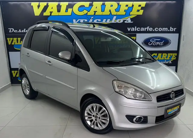 Carro Fiat Idea 2012 Essence 1.6 16V E.TorQ (Flex)