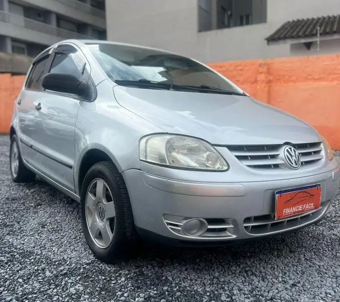 Volkswagen Fox Plus 1.6 8V (Flex)