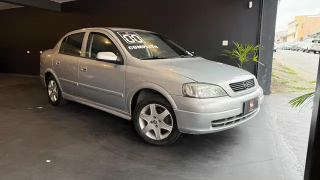 Carro Chevrolet Astra Sedan 2000 GL 1.8 MPFi