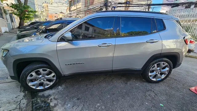 Carro Jeep Compass 2021 2.0 Longitude 4x2 (Aut) (Flex)