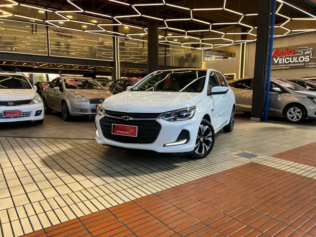 Carro Chevrolet Onix 2024 Premier 1.0 Turbo (Aut.)