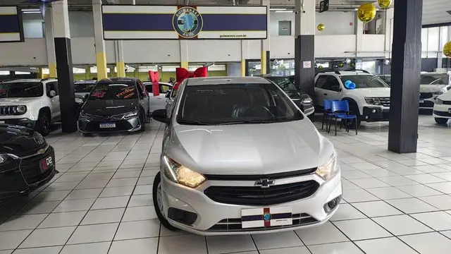 Carro Chevrolet Onix 2021 1.0 (Flex)