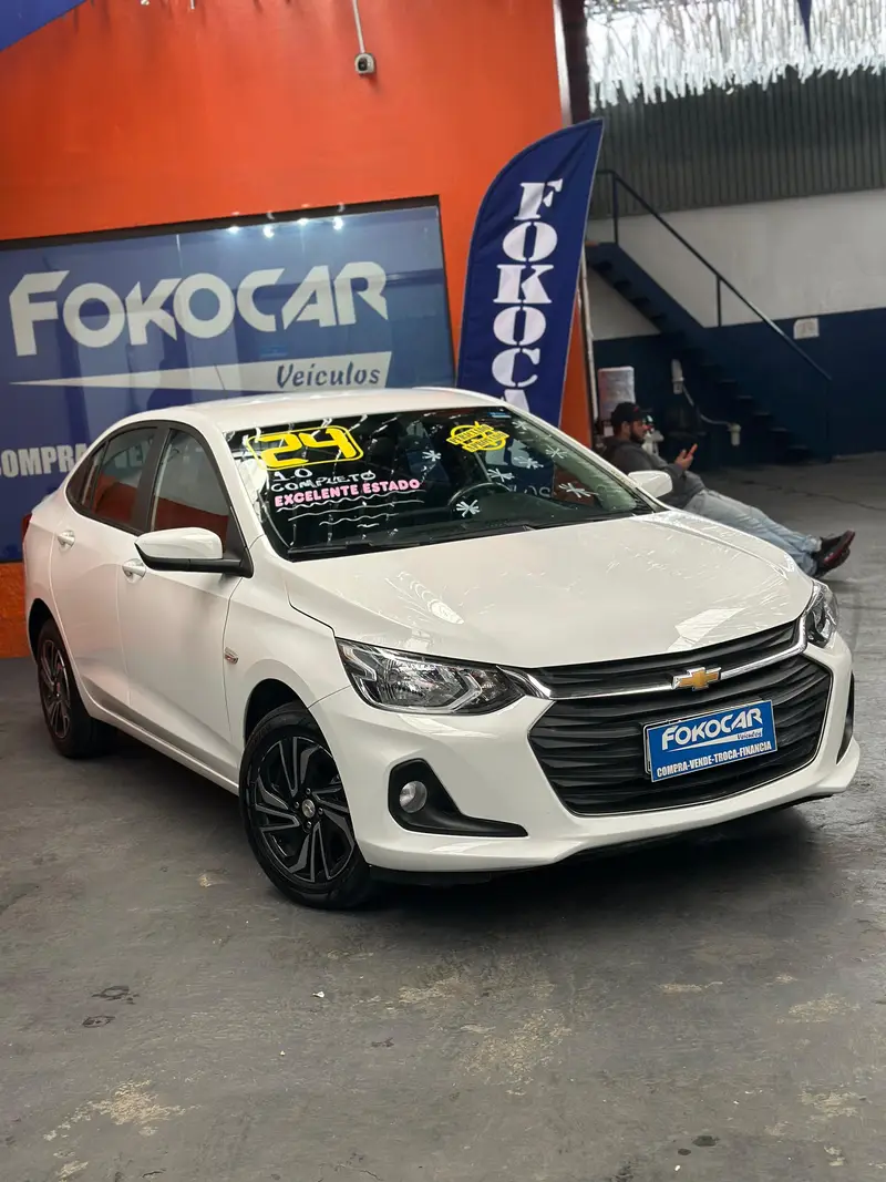 Chevrolet Onix Plus LT 1.0