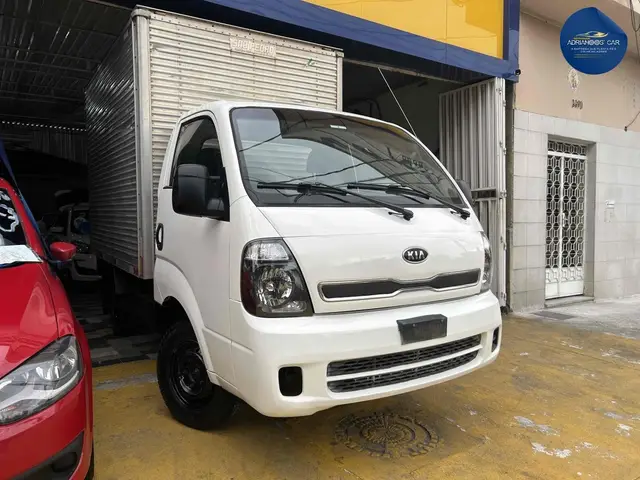 Carro Kia Bongo 2013 2.5 STD RS Sem Carroceria K.785