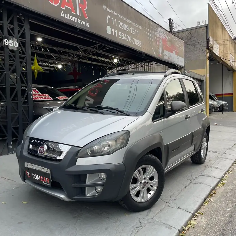 Fiat Idea Adventure 1.8 16V Dualogic (Flex)