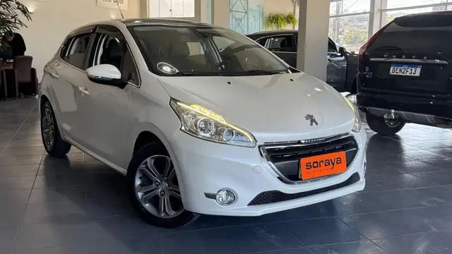 Carro Peugeot 208 2015 Griffe 1.6 16V (Flex)