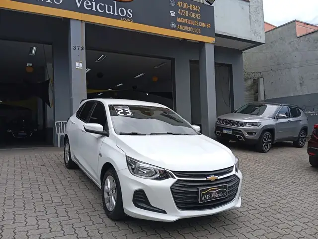 Carro Chevrolet Onix 2023 LT 1.0
