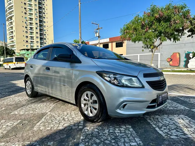 Carro Chevrolet Onix 2019 1.0 Joy SPE/4